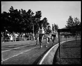 Fotografia "Esporte / São Paulo" ([Local n/d] , [Data n/d]) [negativo]. / Fotógrafo(a): [Autoria n/d].  -- ITEM-0022.