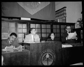 Fotografia "Assembléia para Aumento de Salário dos Trabalhadores Produtos Químicos" ([Local n/d] , [Data n/d]) [negativo]. / Fotógrafo(a): Jankiel.  -- ITEM-0001.