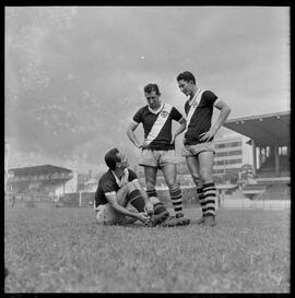 Fotografia "Futebol - RJ (equipe do Vasco da Gama), Esportes" ([Local n/d] , [Data n/d]) [negativo]. / Fotógrafo(a): Equipe.  -- ITEM-0006.