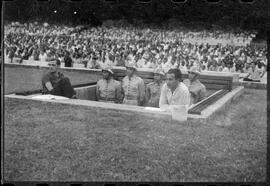 Fotografia "Futebol - R.J. (Campeonato Carioca - Jogo Botafogo x Fluminense), Seção: Esportes" ([Local n/d] , [Data n/d]) [negativo]. / Fotógrafo(a): Equipe.  -- ITEM-0073.