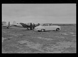 Fotografia "Rep. pelo SUL DO BRASIL (ESPECIAL); 'REPORTAGEM ESPECIAL DE 'UH' 'CONTRABANDO DE ARMAS, Em S. PAULO, SANTA CATARINA, RIO GRANDE DO SUL ETC...' Reportagem feita pela equipe de 'UH'), Reportagem de Amado Ribeiro" ([Local n/d] , 1963) [negativo]. / Fotógrafo(a): Paulo Reis.  -- ITEM-0149.