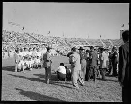 Fotografia "Futebol - Chile" ([Local n/d] , [Data n/d]) [negativo]. / Fotógrafo(a): [Autoria n/d].  -- ITEM-0012.