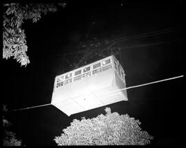 Fotografia "Vistas da Cidade - casas - logradouros - mostrando fachadas iluminadas em contradição com o propalado racionamento. Enquanto isso, centenas de pessoas ficam prejudicadas, sem elevador e luz e etc" ([Local n/d] , [Data n/d]) [negativo]. / Fotógrafo(a): Domício.  -- ITEM-0001.