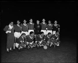 Fotografia "Esporte - futebol - Palmeiras x Juventus" ([Local n/d] , [Data n/d]) [negativo]. / Fotógrafo(a): Ernani Contursi.  -- ITEM-0010.