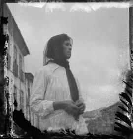 Fotografia "Religião Católica - Minas Gerais - Cidade de Ouro Preto, Reportagem Geral" ([Local n/d] , [Data n/d]) [negativo]. / Fotógrafo(a): Jean Manzon.  -- ITEM-0017.