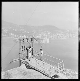 Fotografia "Vistas - R.J. (Pão de Açúcar)" ([Local n/d] , [Data n/d]) [negativo]. / Fotógrafo(a): Equipe.  -- ITEM-0019.