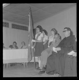 Fotografia "DIA DE SÃO CRISTOVÃO' 397º Aniversário do Bairro de São Cristovão" ([Local n/d] , 1963) [negativo]. / Fotógrafo(a): Roberto.  -- ITEM-0004.