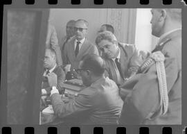 Fotografia "CPI [QUE] INVESTIGA ORGANISMO DE PRESSÃO AO CONGRESSO' C.P.I. Depoimento de Carlos Lacerda, Reportagem de Nelson Silva" ([Local n/d] , 1963) [negativo]. / Fotógrafo(a): Paulo Reis.  -- ITEM-0028.