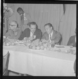 Fotografia "Usina Hidrelétrica Presidente João Goulart' Jango em Bom Jesus da Lapa (baía) por ocasião da inauguração da Uzina [Usina] Hidrelétrica 'Presid. Jango'" ([Local n/d] , 1963) [negativo]. / Fotógrafo(a): Neville.  -- ITEM-0002.