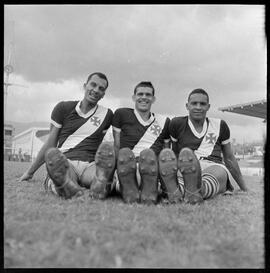 Fotografia "Futebol - RJ (equipe do Vasco da Gama), Esportes" ([Local n/d] , [Data n/d]) [negativo]. / Fotógrafo(a): Equipe.  -- ITEM-0013.