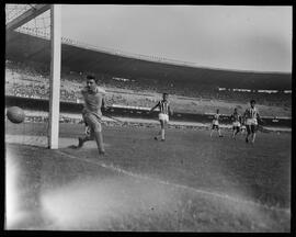 Fotografia "Esporte Bangú x Botafogo" ([Local n/d] , [Data n/d]) [negativo]. / Fotógrafo(a): Rodrigues.  -- ITEM-0011.