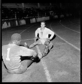 Fotografia "Silvio Pirilo (treinador de futebol)" ([Local n/d] , [Data n/d]) [negativo]. / Fotógrafo(a): Milagres.  -- ITEM-0002.