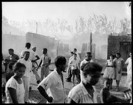 Fotografia "Crise política no Maranhão. O ministro da justiça Francisco Negrão de Lima pacifica a crise política no Maranhão, Reportagem Geral" ([Local n/d] , [Data n/d]) [negativo]. / Fotógrafo(a): Rodrigues.  -- ITEM-0012.