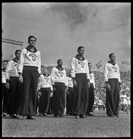 Fotografia "Futebol - Chile (diversos jogos no Brasil), Esportes" ([Local n/d] , [Data n/d]) [negativo]. / Fotógrafo(a): Manzon.  -- ITEM-0011.