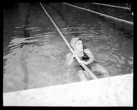 Fotografia "Natação e Water Polo" ([Local n/d] , [Data n/d]) [negativo]. / Fotógrafo(a): Jankiel.  -- ITEM-0001.