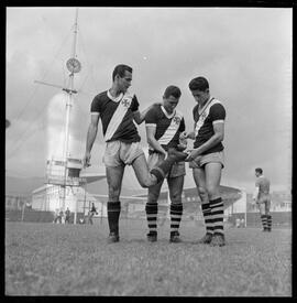 Fotografia "Futebol - RJ (equipe do Vasco da Gama), Esportes" ([Local n/d] , [Data n/d]) [negativo]. / Fotógrafo(a): Equipe.  -- ITEM-0005.