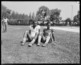 Fotografia "Seleção Brasileira de Futebol - 1952 (treino), Seção: Reportagem Geral" ([Local n/d] , 1952) [negativo]. / Fotógrafo(a): Equipe.  -- ITEM-0006.