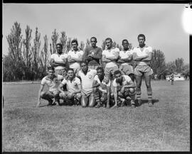 Fotografia "Seleção Brasileira de Futebol - 1952 (treino), Seção: Reportagem Geral" ([Local n/d] , 1952) [negativo]. / Fotógrafo(a): Equipe.  -- ITEM-0004.