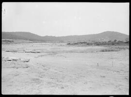 Fotografia "Reportagem sobre o sertão carioca - diversas vistas - agricultura" ([Local n/d] , [Data n/d]) [negativo]. / Fotógrafo(a): Oswaldo Matos.  -- ITEM-0019.