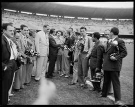 Fotografia "Esporte - Futebol Vasco x Nacional" ([Local n/d] , [Data n/d]) [negativo]. / Fotógrafo(a): Equipe.  -- ITEM-0007.