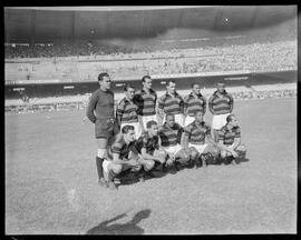 Fotografia "Futebol - Quadro Formado - diversos" ([Local n/d] , [Data n/d]) [negativo]. / Fotógrafo(a): [Autoria n/d].  -- ITEM-0003.