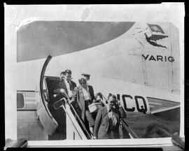 Fotografia "Sr. Samuel Wayner [Wainer] em Porto Alegre" ([Local n/d] , [Data n/d]) [negativo]. / Fotógrafo(a): Odyr.  -- ITEM-0001.