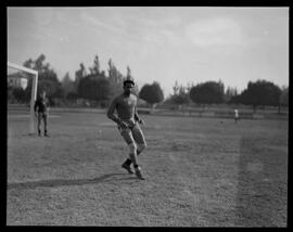 Fotografia "Futebol - Chile" ([Local n/d] , [Data n/d]) [negativo]. / Fotógrafo(a): [Autoria n/d].  -- ITEM-0007.