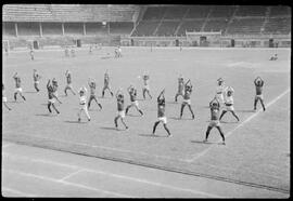 Fotografia "Futebol - R.J. (Equipe do Fluminense, 1952), Seção: Esportes" ([Local n/d] , 1952) [negativo]. / Fotógrafo(a): Equipe.  -- ITEM-0035.