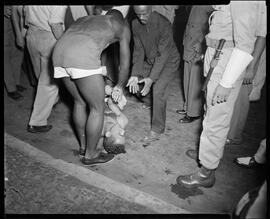 Fotografia "Reprodução das corridas do ex-combatente" ([Local n/d] , [Data n/d]) [negativo]. / Fotógrafo(a): Milagres e Firmo.  -- ITEM-0002.