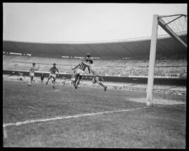 Fotografia "Esporte Bangú x Botafogo" ([Local n/d] , [Data n/d]) [negativo]. / Fotógrafo(a): Rodrigues.  -- ITEM-0002.