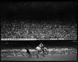 Fotografia "Esporte - Futebol Vasco x Nacional" ([Local n/d] , [Data n/d]) [negativo]. / Fotógrafo(a): Equipe.  -- ITEM-0015.