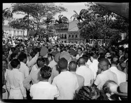 Fotografia "Negrão de Lima - O Ministro da Justiça pacifica a crise política no Maranhão, Reportagem Geral" ([Local n/d] , [Data n/d]) [negativo]. / Fotógrafo(a): Rodrigues.  -- ITEM-0012.