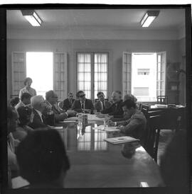 Fotografia "Comissão Parlamentar que Investiga Organismo de Pressão ao Congresso' CPI - Inquérito do Gral. Magessi. (Augusto da Cunha Magessi Pereira), Reportagem de Sonia" ([Local n/d] , 1963) [negativo]. / Fotógrafo(a): André.  -- ITEM-0003.