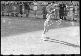 Fotografia "Jogos Infantis (Balisas), Seção: Esportes,3" ([Local n/d] , [Data n/d]) [negativo]. / Fotógrafo(a): Equipe.  -- ITEM-0012.