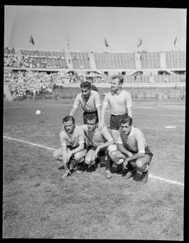 Fotografia "Futebol - Chile" ([Local n/d] , [Data n/d]) [negativo]. / Fotógrafo(a): [Autoria n/d].  -- ITEM-0018.