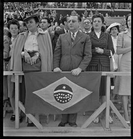 Fotografia "Futebol - Chile (diversos jogos no Brasil), Esportes" ([Local n/d] , [Data n/d]) [negativo]. / Fotógrafo(a): Manzon.  -- ITEM-0035.