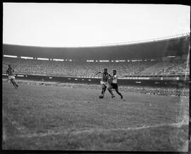 Fotografia "Esporte - Botafogo x Vasco" ([Local n/d] , [Data n/d]) [negativo]. / Fotógrafo(a): [Autoria n/d].  -- ITEM-0019.