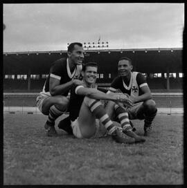 Fotografia "Futebol - RJ (equipe do Vasco da Gama), Esportes" ([Local n/d] , [Data n/d]) [negativo]. / Fotógrafo(a): Equipe.  -- ITEM-0011.