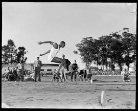 Fotografia "Esporte / São Paulo" ([Local n/d] , [Data n/d]) [negativo]. / Fotógrafo(a): [Autoria n/d].  -- ITEM-0021.